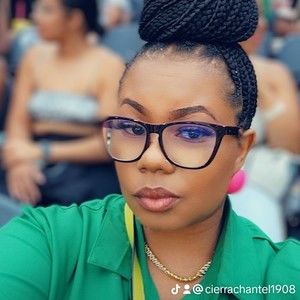 Meet your Posher, Cierra